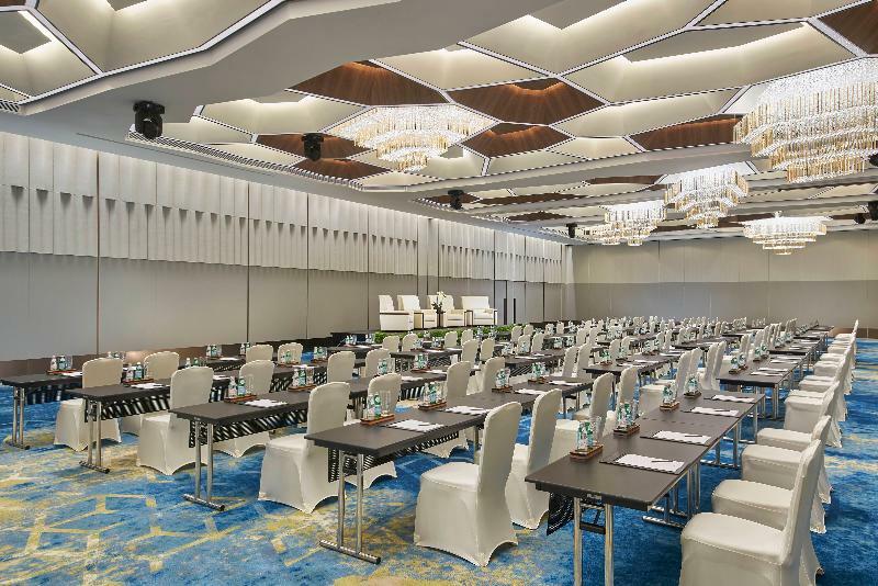 Khách sạn Pan Pacific 5*